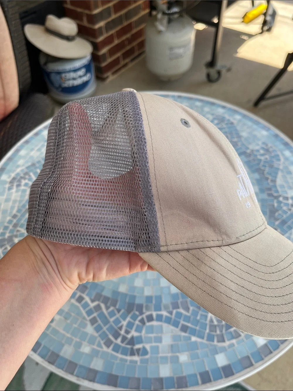 Patagonia Trucker Hat‎ Snapback Gray Mesh Cap Embroidered Logo 1973